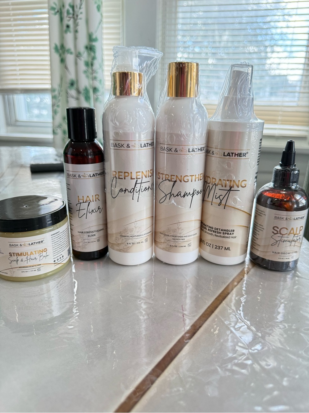 Hydrating Mist - White | Restorative Hair Care